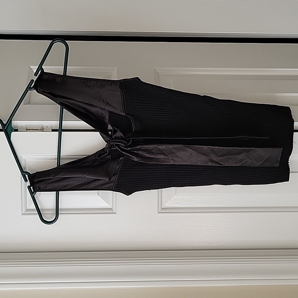 Sleek Black Formal Tank Top - Picture 3 of 4